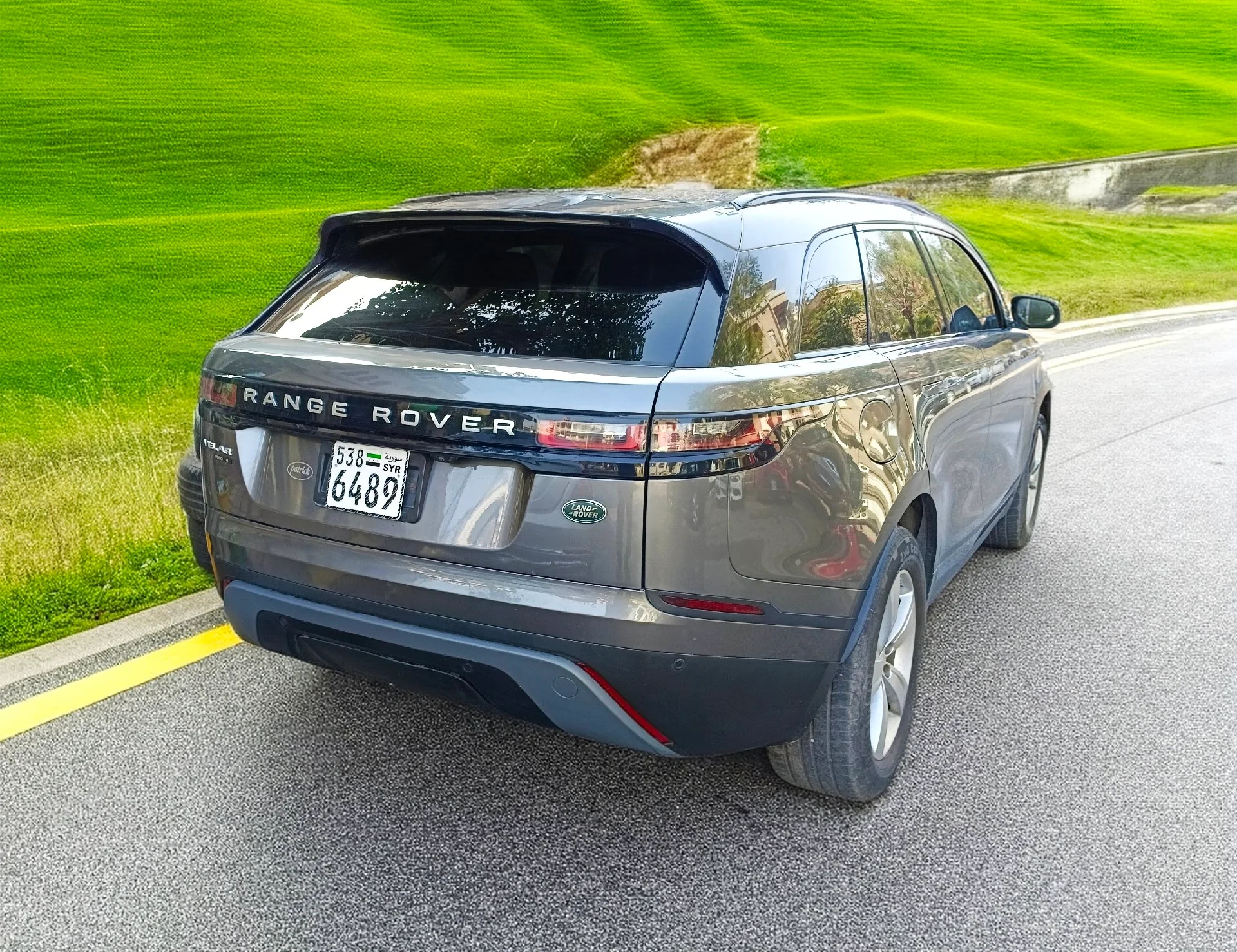 2018 لاند_روفر autobiography - Used - damascus - Photo 4