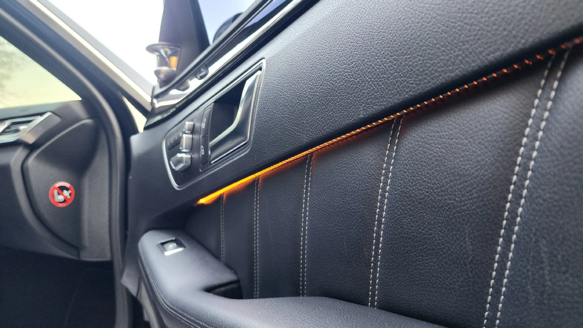 2015 مرسيدس_بنز e 400 - Used - damascus - Photo 10