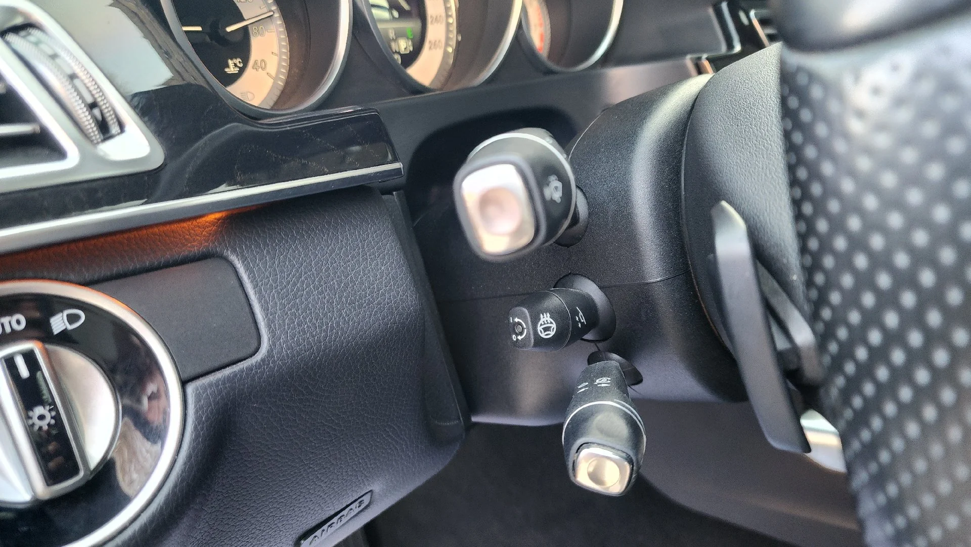 2015 مرسيدس_بنز e 400 - Used - damascus - Photo 15