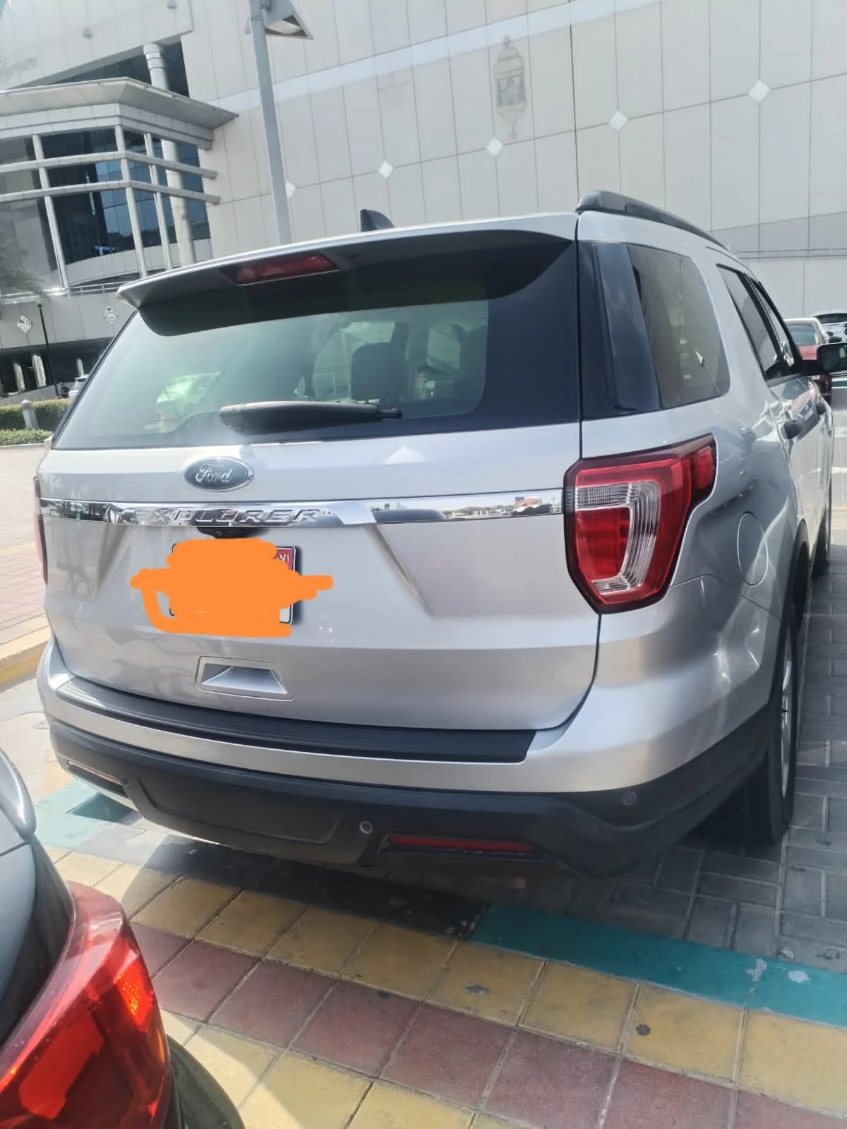 2018 فورد nbx - مستعمل - أبو ظبي - صورة 9